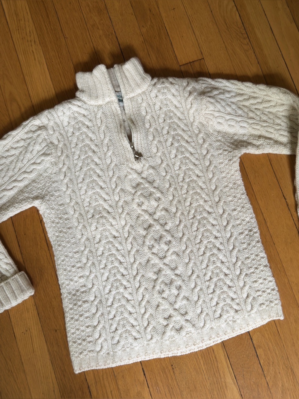 Aran Crafts Wool Sweater Women's XS  Mock Neck Shamrock Pull